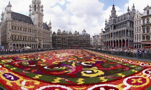 Brussel dreigt met verhuis naar buitenland