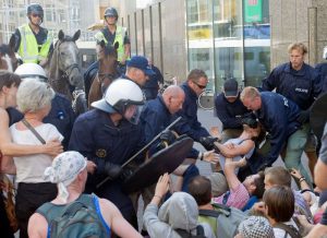 De Gentse politie controleert nu ook blanken.