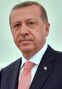 De Turkse president Recep Tayyip Erdogan, een dikke loser volgens velen. (Foto: Kremlin.ru, CC by 4.0.)