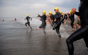 "Atleten willen nu eenmaal graag winnen" (U.S. Navy photo by Mass Communication Specialist 3rd Class Daniel A. Barker (RELEASED)