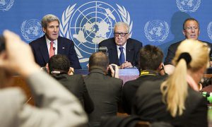 Syrische regime en rebellen praten met elkaar