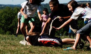 Spelen in de tuin gevaarlijk voor kinderen