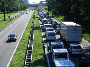 In dichte drommen verhuizen de Vlamingen naar het buitenland (Foto: Neushorn)