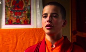 Radicale boeddhist mag niet naar buitenland