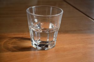 Zähvers middel tegen dorst is geur-, kleur- en smaakloos. (Foto: PublicDomainPictures)