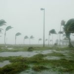 Klap voor wereldeconomie: orkaan Dorian vernietigt hoofdkantoren multinationals