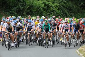 Farid is maar matig enthousiast over 'Le Fou', zijn bijnaam in het peloton (Foto: Croquant)