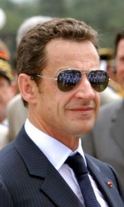 Na de schietpartij maakte Sarkozy zich snel uit de voeten (Foto: Dias/Abr CC BY-SA 3.0)