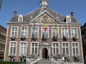 Het rommelt in het Hasseltse stadhuis. (Foto: Joachim Köhler, CC BY SA 3.0)